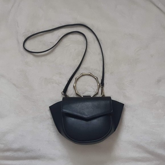 Street Level Handbags - Street Level | Black Circle Top Handle Crossbody